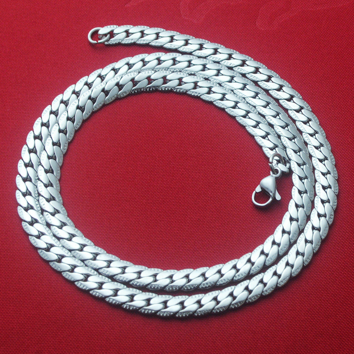 Fashion Waves Titanium Steel Chain Men's Necklace - view 4