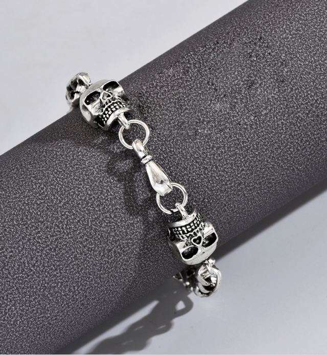 Retro Skull Alloy Men'S Bracelets - view 3