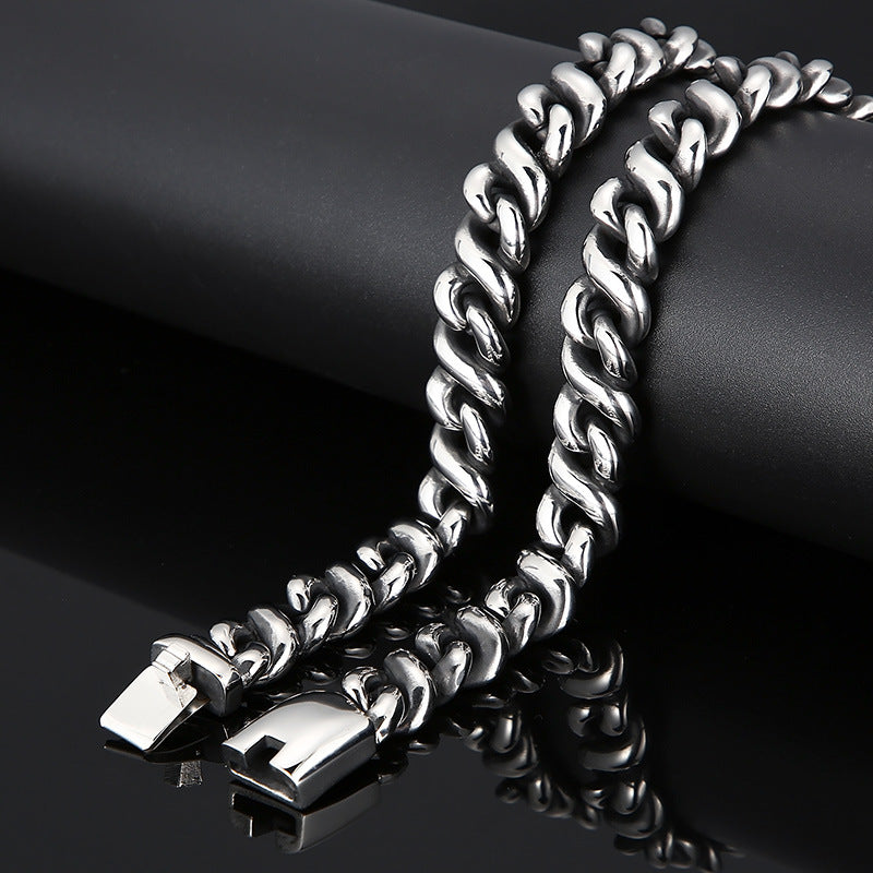 Basic Streetwear Geometric Titanium Steel Men's Necklace - view 3