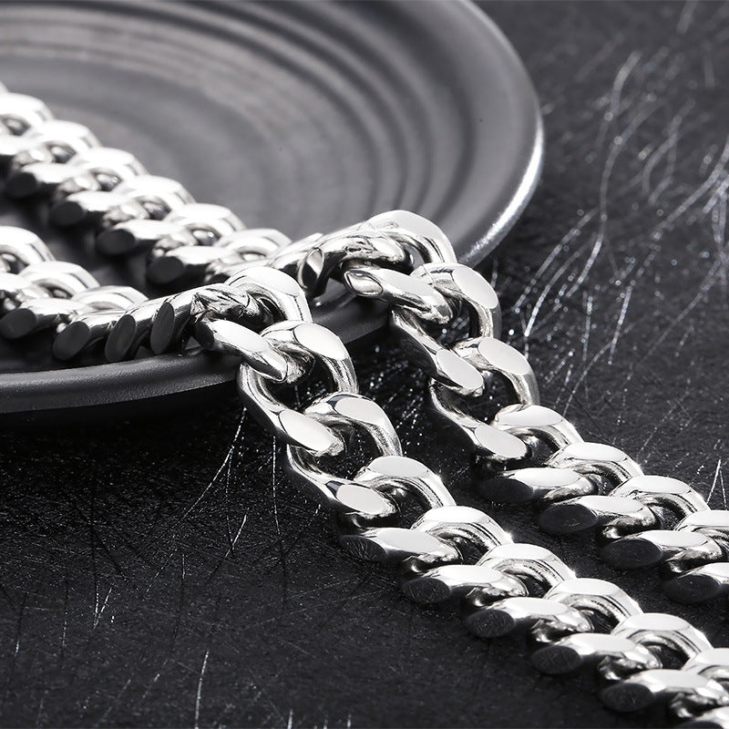 Simple Style Solid Color Stainless Steel Men's Necklace - view 5
