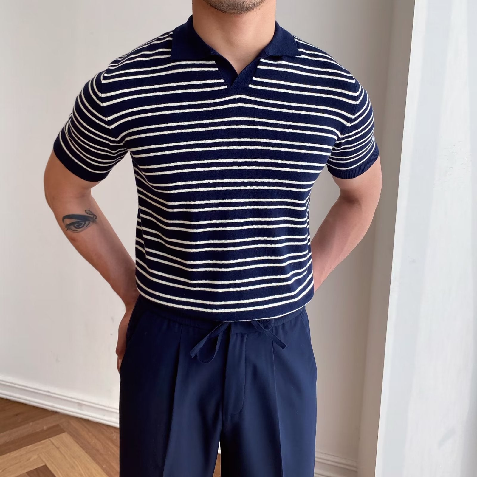 Wholesale Men's Polyester Classic Style Stripe Short Sleeve Men's T-shirt - view 3