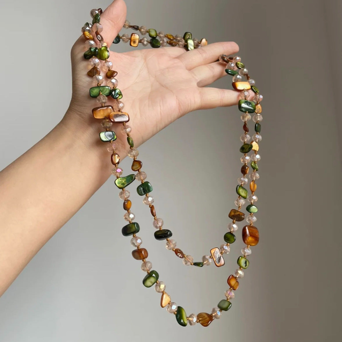 Mid-Ancient Necklace Bohemian Colorful Shell Beaded Double-Layer Necklace Retro Affordable Luxury Holiday Long Necklace Stackable - front view