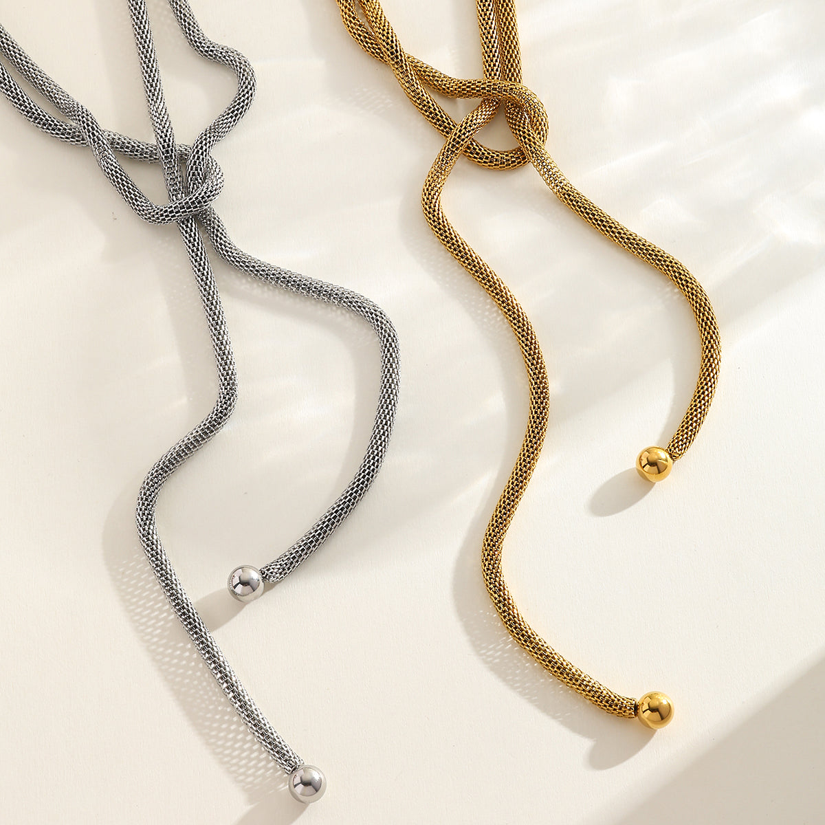 PVD Coated Real Gold Plated 16K White Plating Solid Color 304 Stainless Steel Casual Modern Style Waterproof Non Tarnish Necklace - view 6