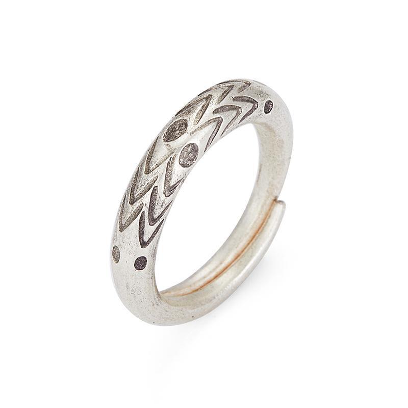 Handmade Thai Carved Open Ring Men's Fashion Design Ethnic Style Middle Finger Ring Vintage Ring Jewelry - view 5