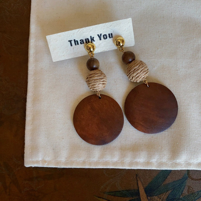 Vintage Wooden Geometric Pattern Woven Hoop Earrings Autumn Winter Atmosphere Earrings Niche Design High-end Earrings Ear Studs Ear Clips - view 3