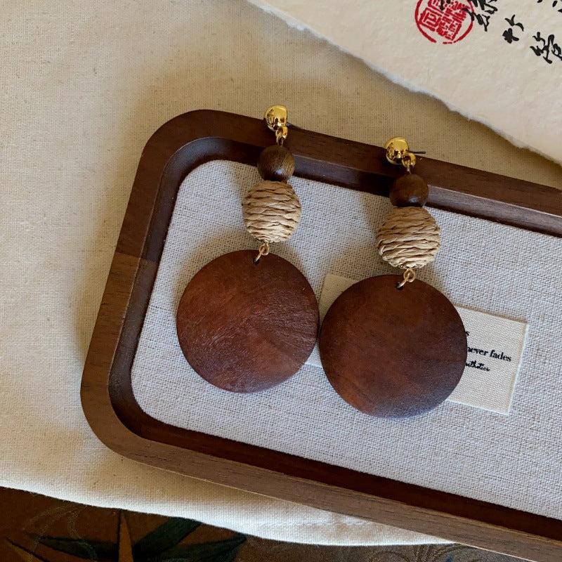 Vintage Wooden Geometric Pattern Woven Hoop Earrings Autumn Winter Atmosphere Earrings Niche Design High-end Earrings Ear Studs Ear Clips - view 5