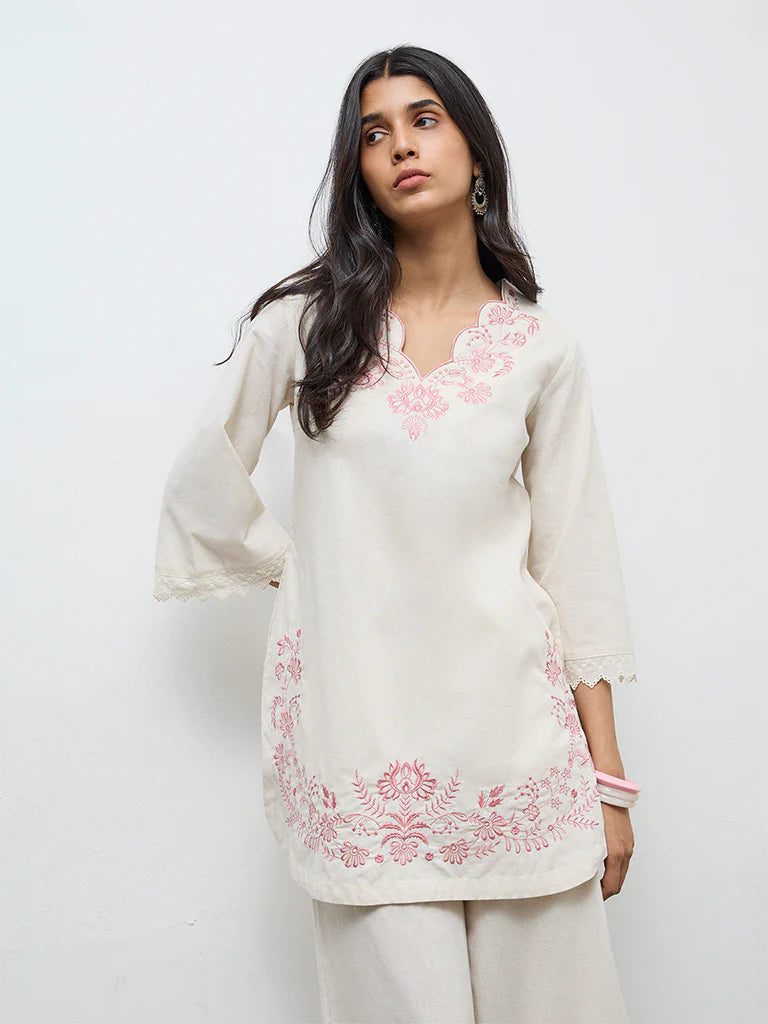 Utsa Off-White Floral Embroidered Cotton-Blend A-Line Kurta