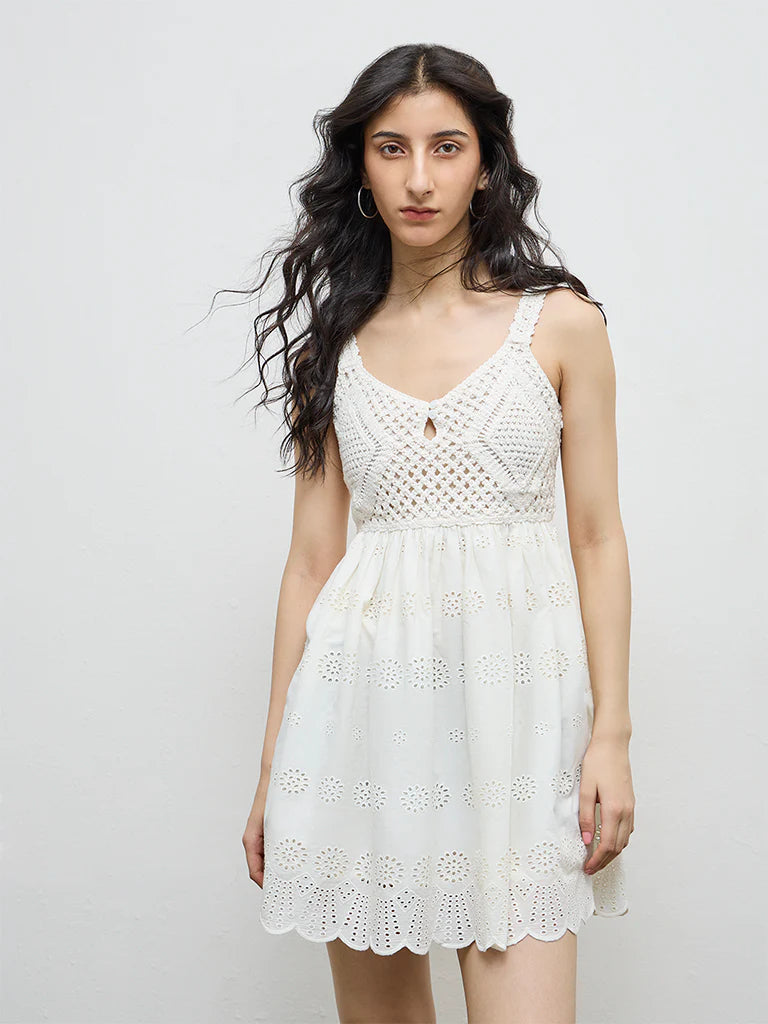 Bombay Paisley Off-White Crochet Design Cotton A-Line Dress