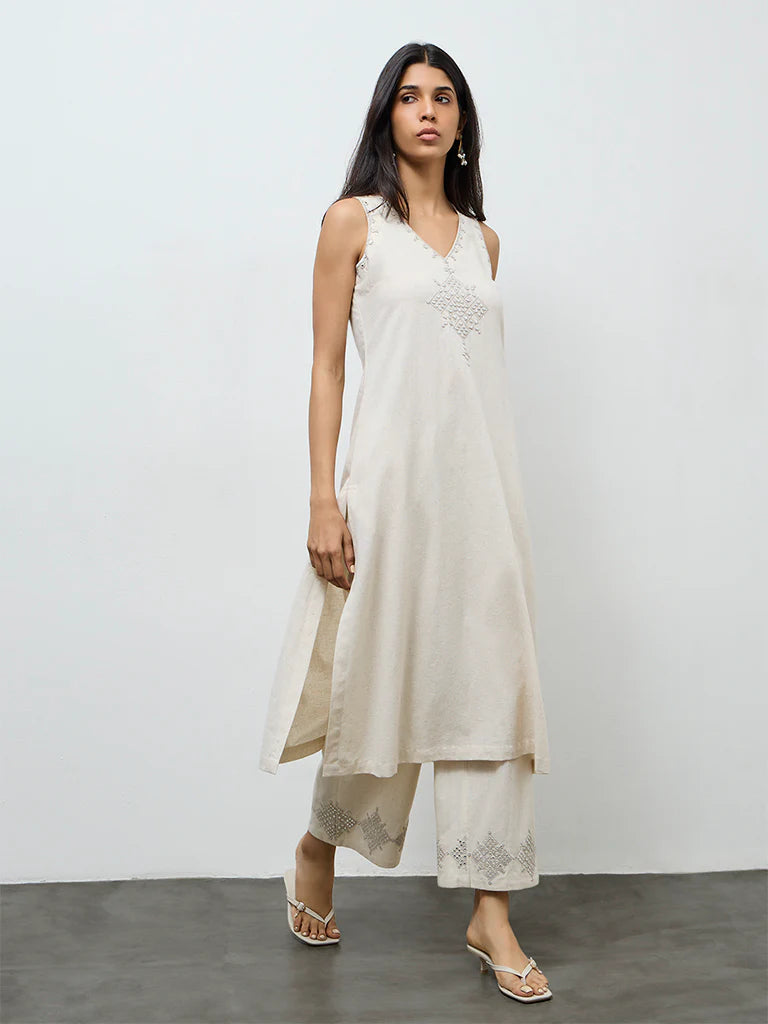 Utsa Off-White Embroidered Cotton-Blend A-Line Kurta