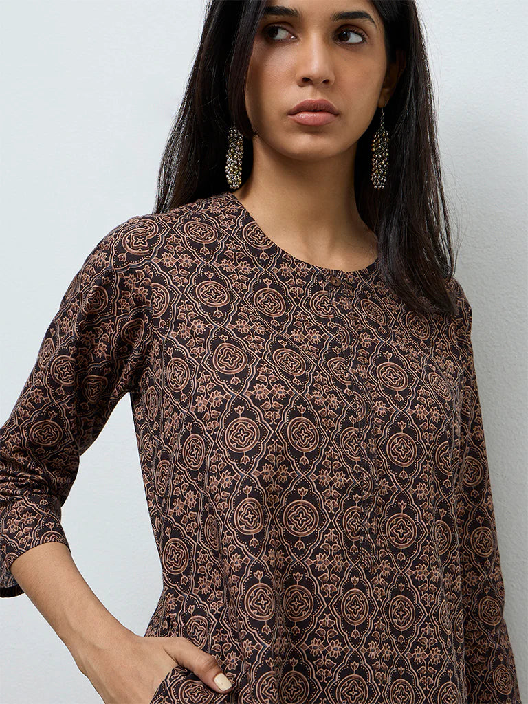 Utsa Brown Printed Cotton Straight Kurta