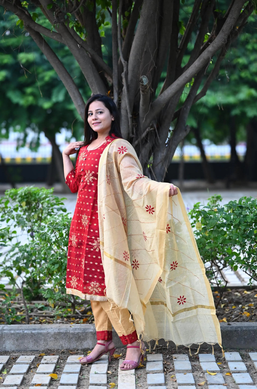 Pure Chanderi Kurti Set With Emborderd Cotton Dupatta