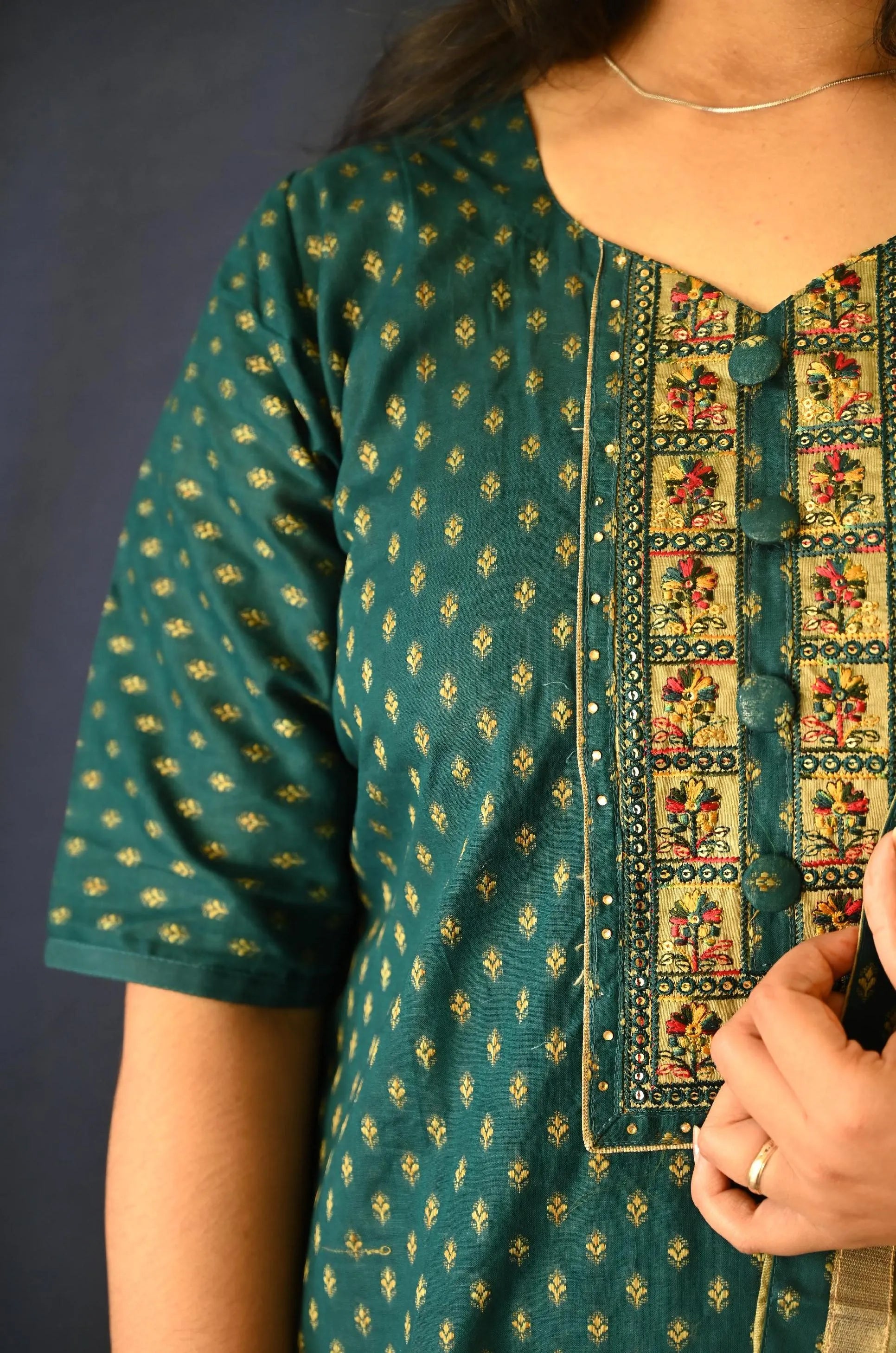 Classy Cotton Green kurta and Trousers with Dupatta set