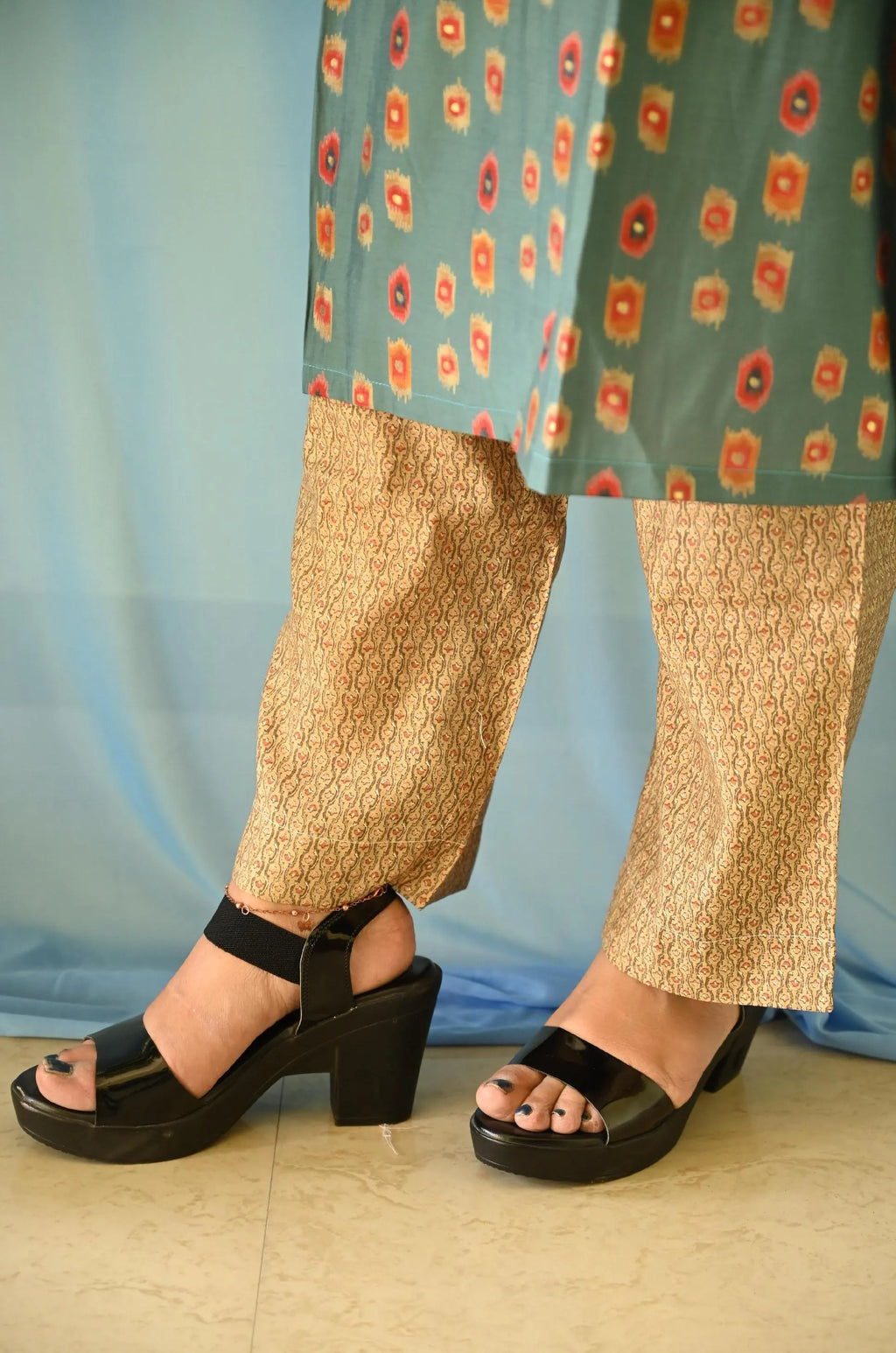 Simple & Elegant Kurtis With Pant Pure Cotton