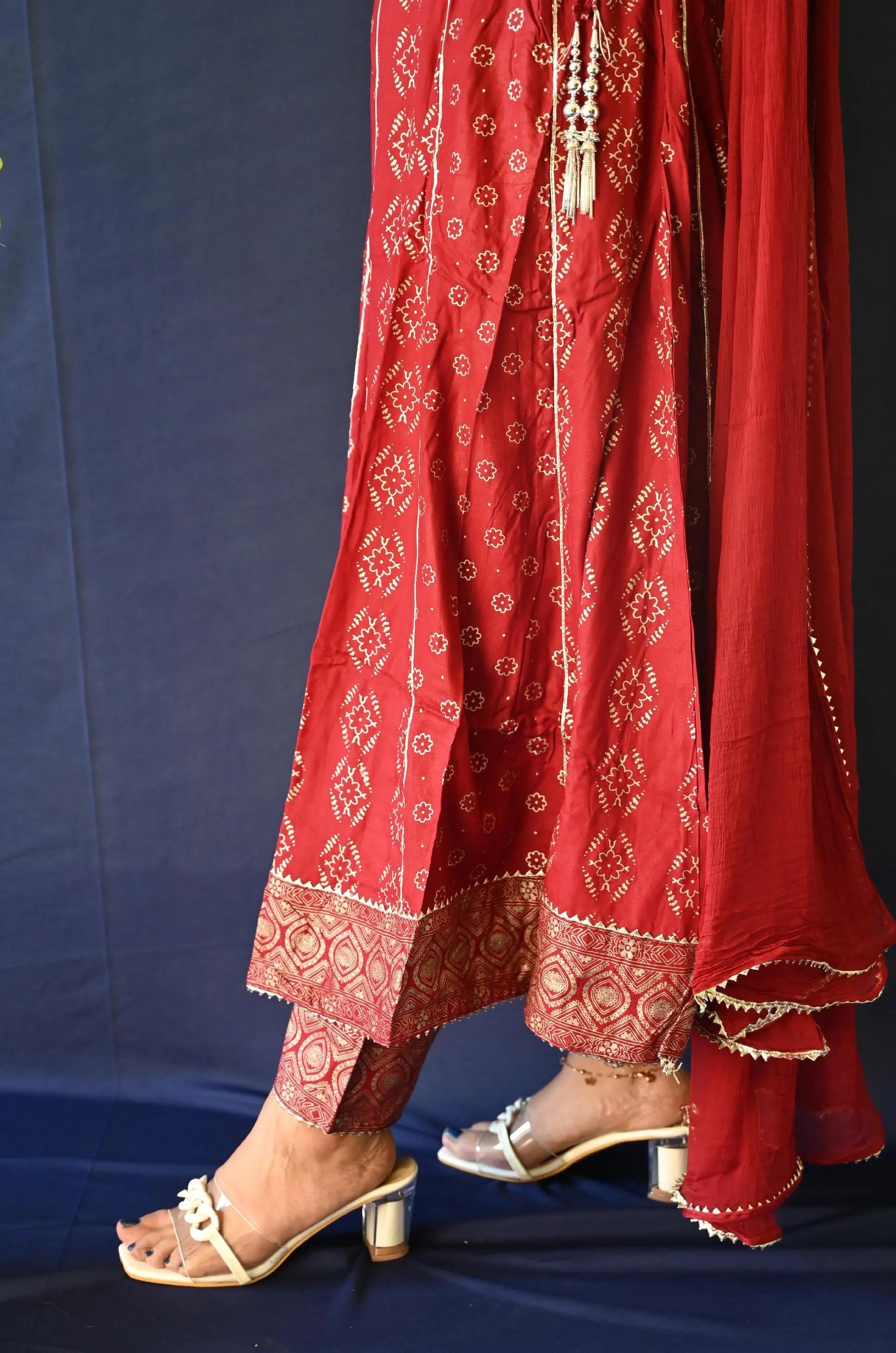 Designer Embroidered kurti & paint set with Dupatta