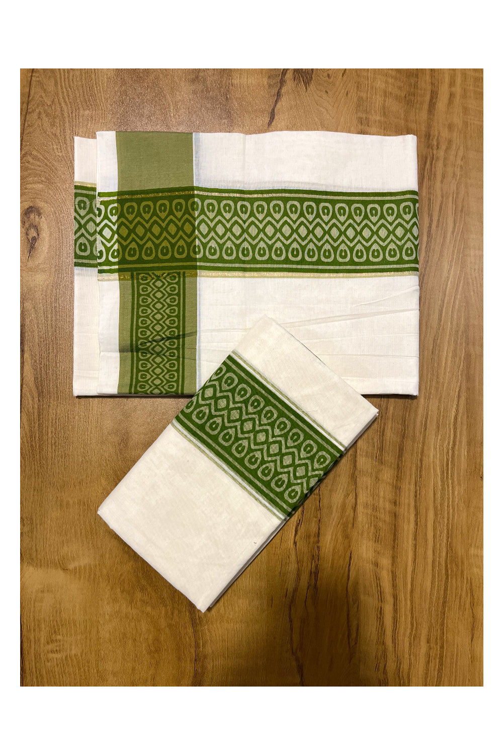 Kerala Cotton Single Set Mundu with Green Block Print Border (2.80 Mtrs)
